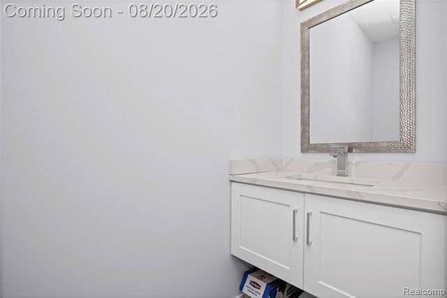 1410 Beachland Boulevard, Waterford, MI 48328
