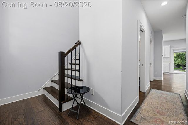 1410 Beachland Boulevard, Waterford, MI 48328