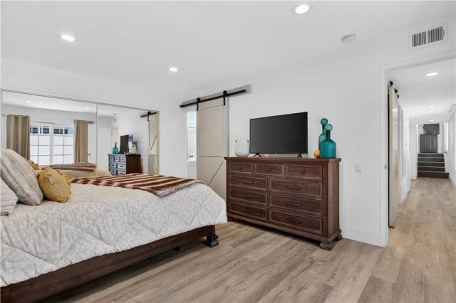 2212 W Oceanfront, Newport Beach, CA 92663