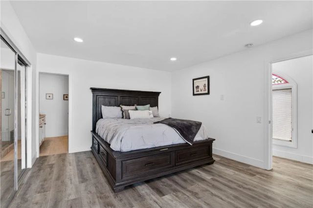 2212 W Oceanfront, Newport Beach, CA 92663