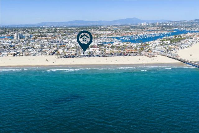 2212 W Oceanfront, Newport Beach, CA 92663