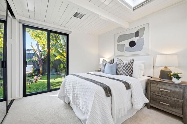 697 Vanessa Drive, San Mateo, CA 94402