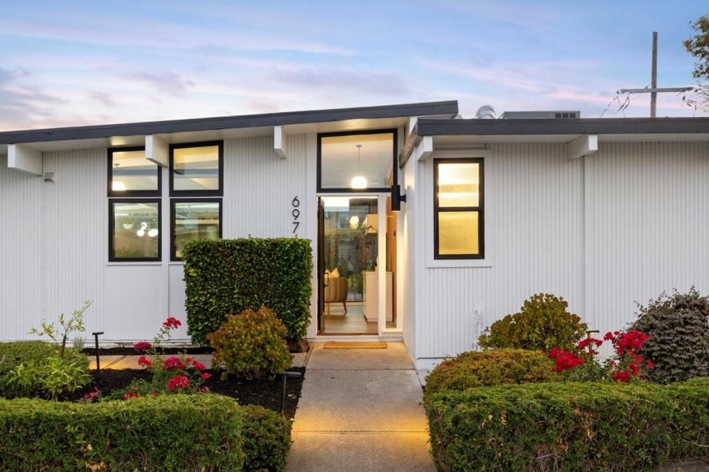 Image 1 of property listing at 697 Vanessa Drive, San Mateo, CA 94402
