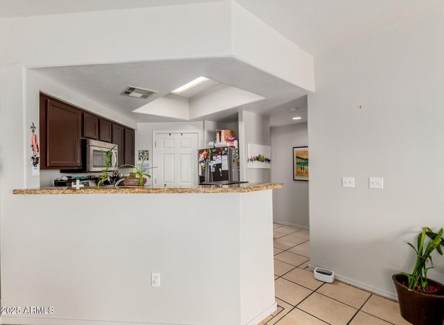 10030 W INDIAN SCHOOL Road 111, Phoenix, AZ 85037
