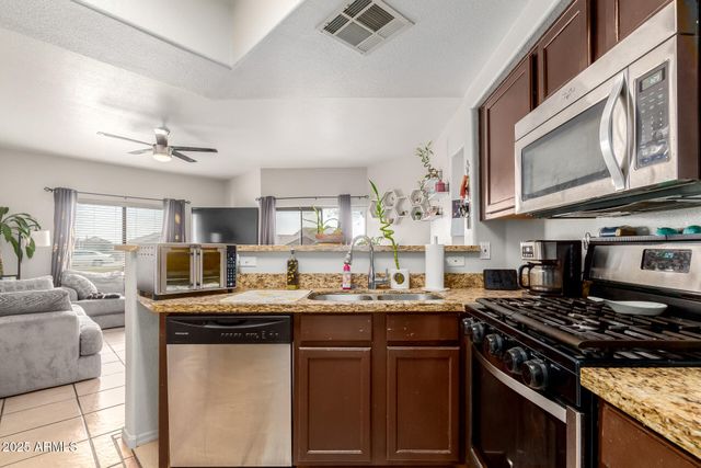 10030 W INDIAN SCHOOL Road 111, Phoenix, AZ 85037
