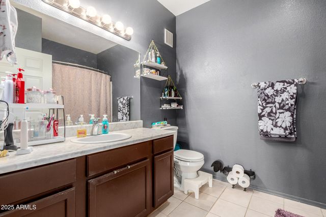 10030 W INDIAN SCHOOL Road 111, Phoenix, AZ 85037