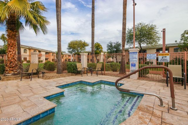 10030 W INDIAN SCHOOL Road 111, Phoenix, AZ 85037