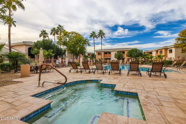 10030 W INDIAN SCHOOL Road 111, Phoenix, AZ 85037