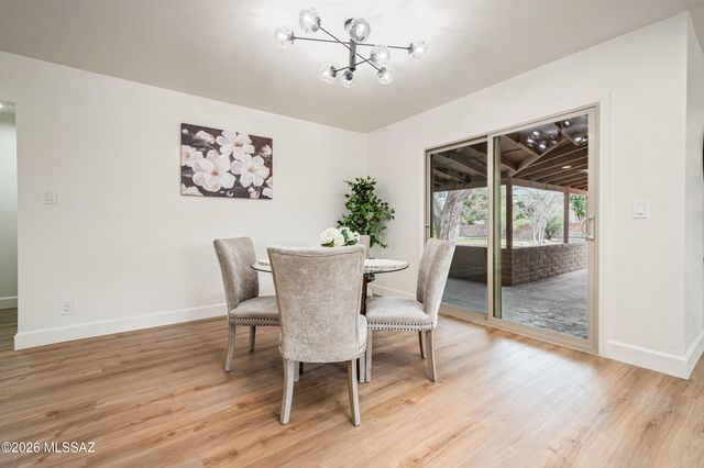 6821 E Nasumpta Drive, Tucson, AZ 85715