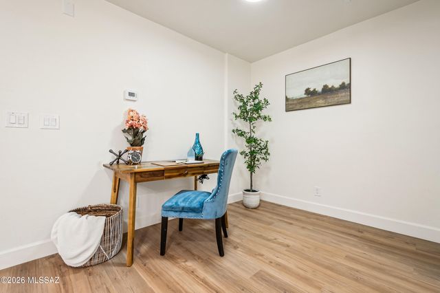 6821 E Nasumpta Drive, Tucson, AZ 85715