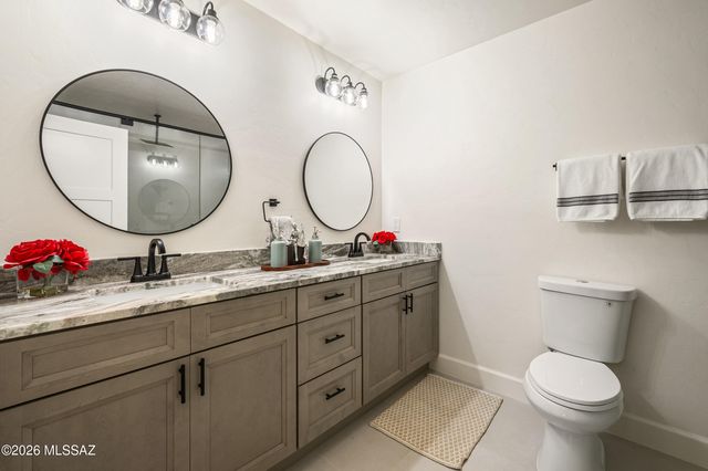 6821 E Nasumpta Drive, Tucson, AZ 85715