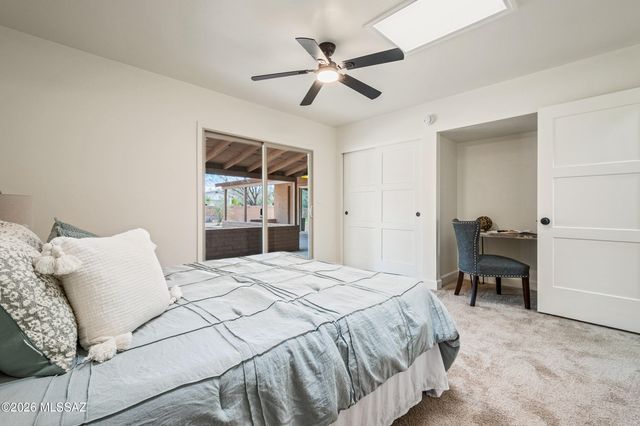 6821 E Nasumpta Drive, Tucson, AZ 85715