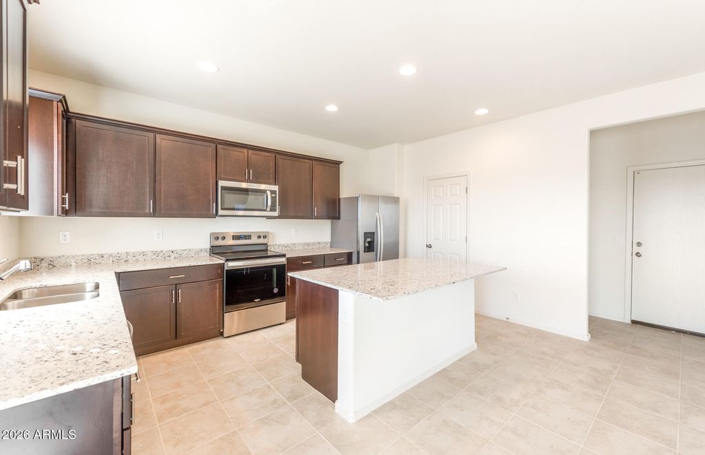 16560 N IBIS Way, Maricopa, AZ 85138 — photo 2