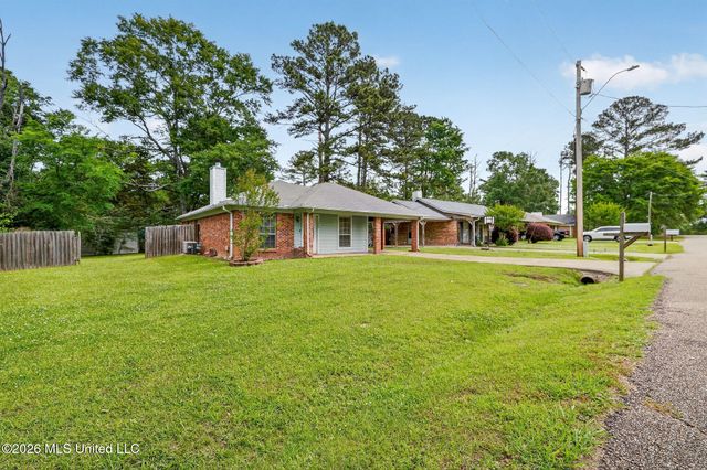 1444 Cherrie Avenue, Jackson, MS 39212