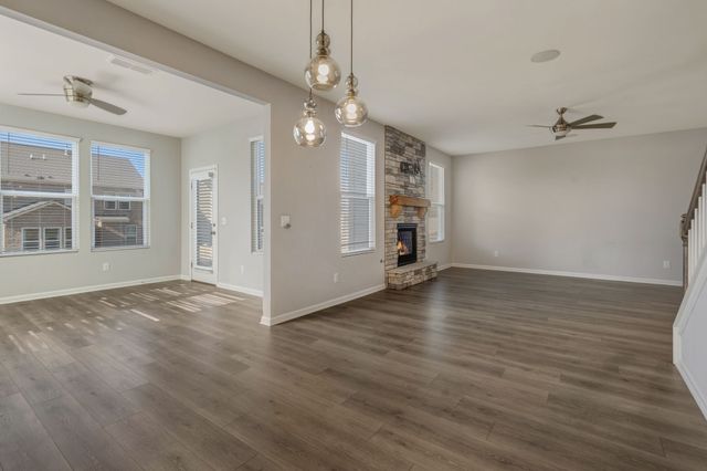 2861 Meadow Glen Circle, Mount Juliet, TN 37122