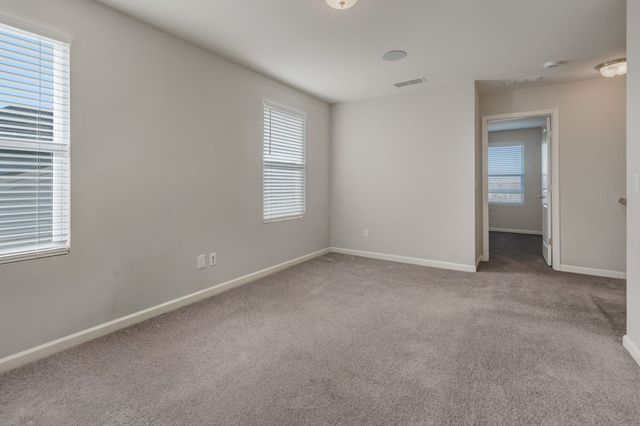 2861 Meadow Glen Circle, Mount Juliet, TN 37122