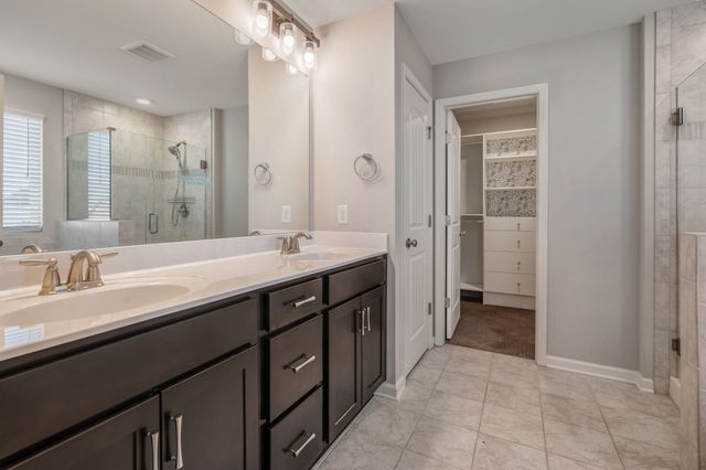 2861 Meadow Glen Circle, Mount Juliet, TN 37122