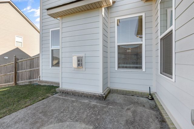 2861 Meadow Glen Circle, Mount Juliet, TN 37122