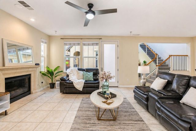 180 W Erics Way, Mountain House, CA 95391