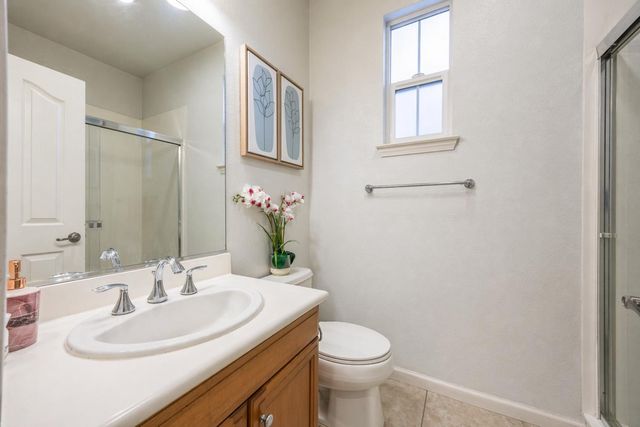 180 W Erics Way, Mountain House, CA 95391
