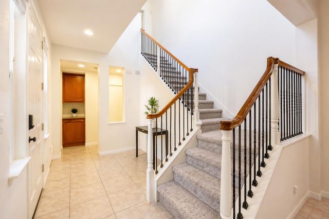 180 W Erics Way, Mountain House, CA 95391
