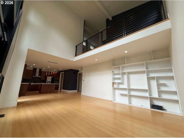 2982 Nw SANTANITA Ter, Portland, OR 97210