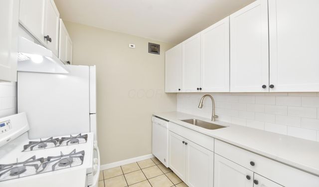 1620 E Broad Street, 1202, Columbus, OH 43203
