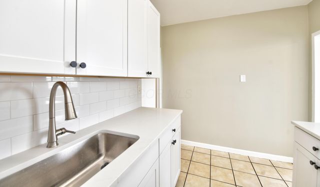 1620 E Broad Street, 1202, Columbus, OH 43203