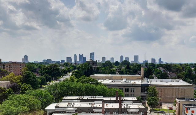 1620 E Broad Street, 1202, Columbus, OH 43203