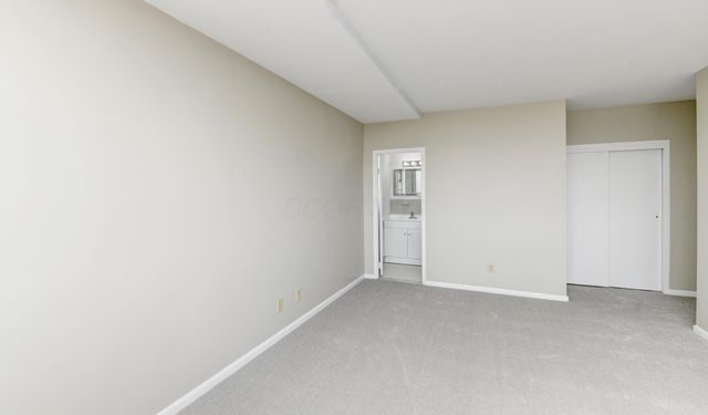 1620 E Broad Street, 1202, Columbus, OH 43203