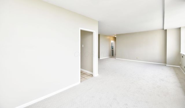 1620 E Broad Street, 1202, Columbus, OH 43203