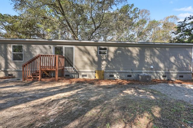 5750b Edger Tumbleston Road, Hollywood, SC 29449
