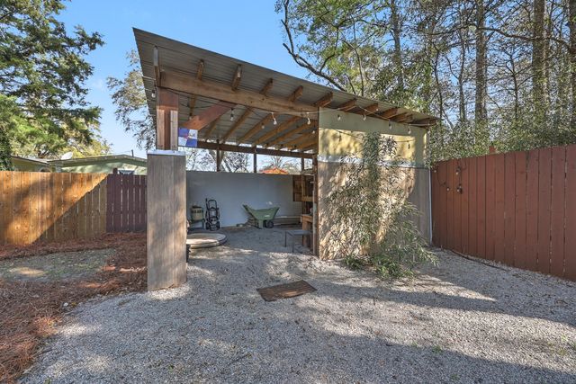 5750b Edger Tumbleston Road, Hollywood, SC 29449