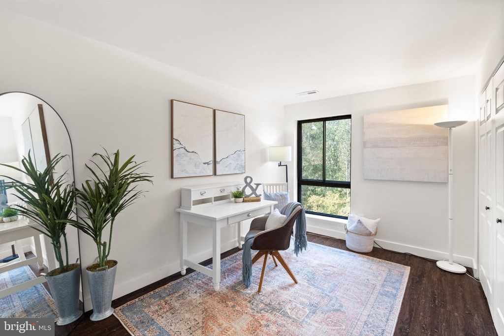 11240 CHESTNUT GROVE SQ #358, Reston, VA 20190