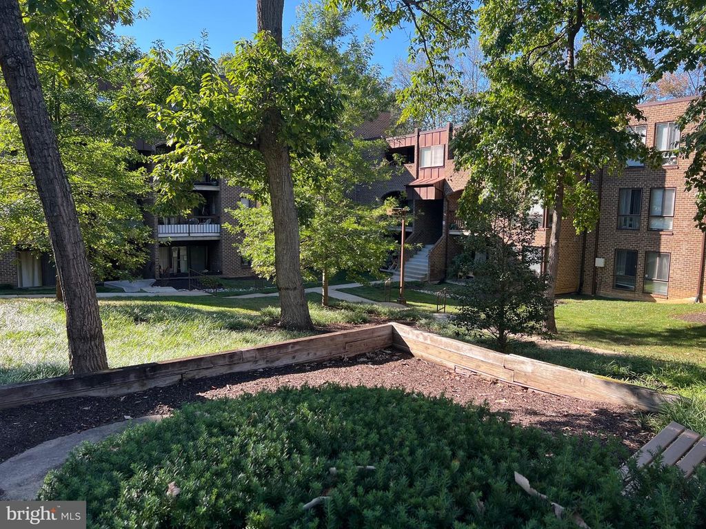 11240 CHESTNUT GROVE SQ #358, Reston, VA 20190