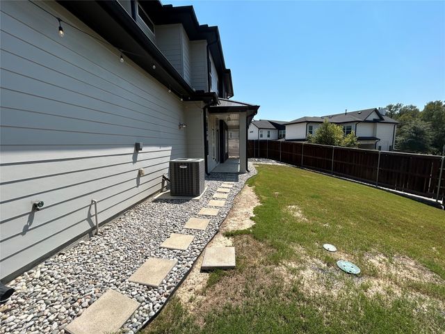 2117 River East Lane, Fort Worth, TX 76111