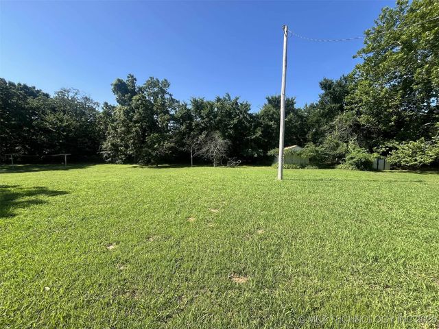 10650 W Hwy 9 Highway, Stigler, OK 74462