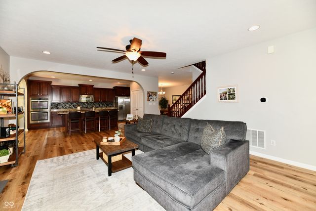 4315 Parliament Way, Avon, IN 46123