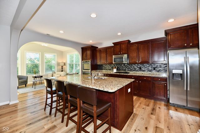 4315 Parliament Way, Avon, IN 46123