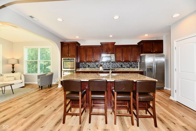 4315 Parliament Way, Avon, IN 46123