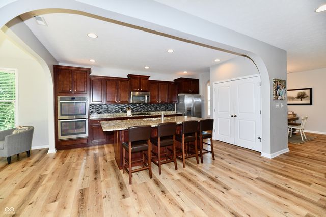 4315 Parliament Way, Avon, IN 46123