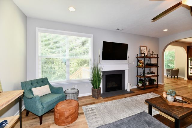 4315 Parliament Way, Avon, IN 46123