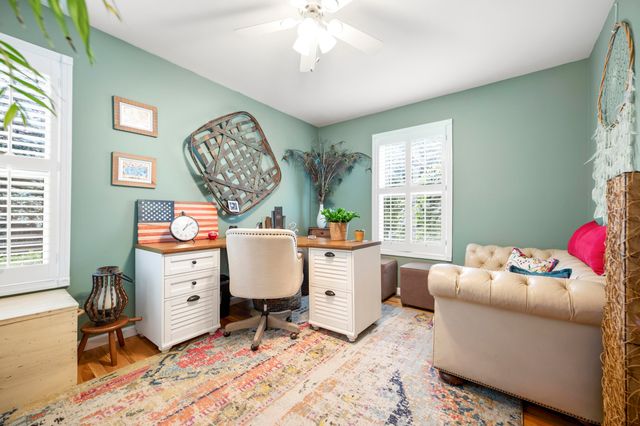 1076 Amberly Way, Richmond, KY 40475