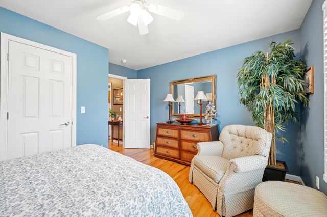 1076 Amberly Way, Richmond, KY 40475