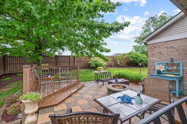 1076 Amberly Way, Richmond, KY 40475