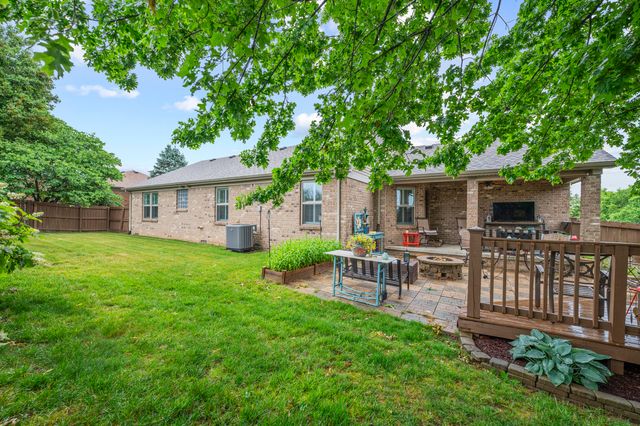 1076 Amberly Way, Richmond, KY 40475