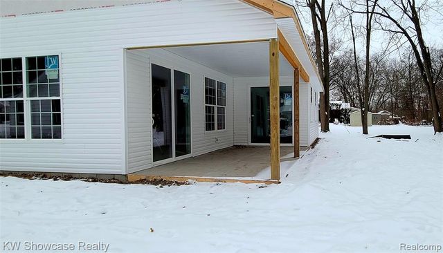 2325 Walnut Road, Auburn Hills, MI 48326