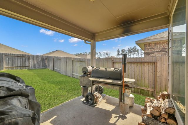 21263 Ivy Woods Court, New Caney, TX 77357