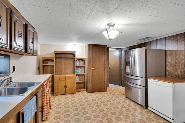 933 El Camino Road, Waxahachie, TX 75167