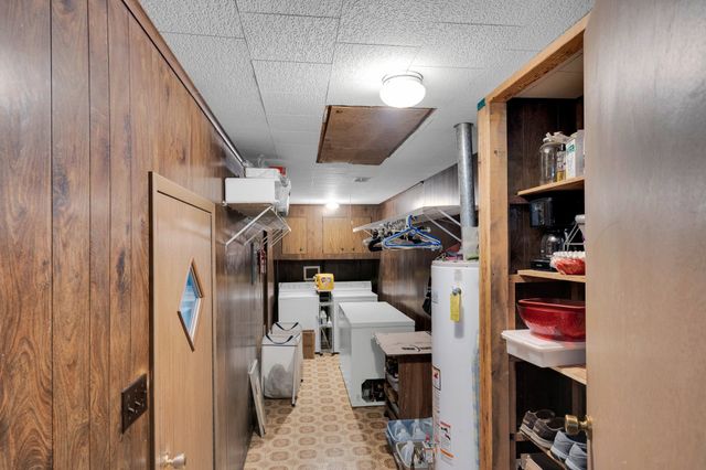 933 El Camino Road, Waxahachie, TX 75167